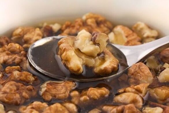 iktidar için bal ve fındık